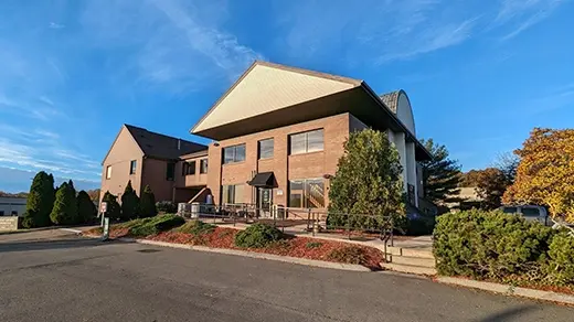 RISE Dispensaries Branford storefront-D